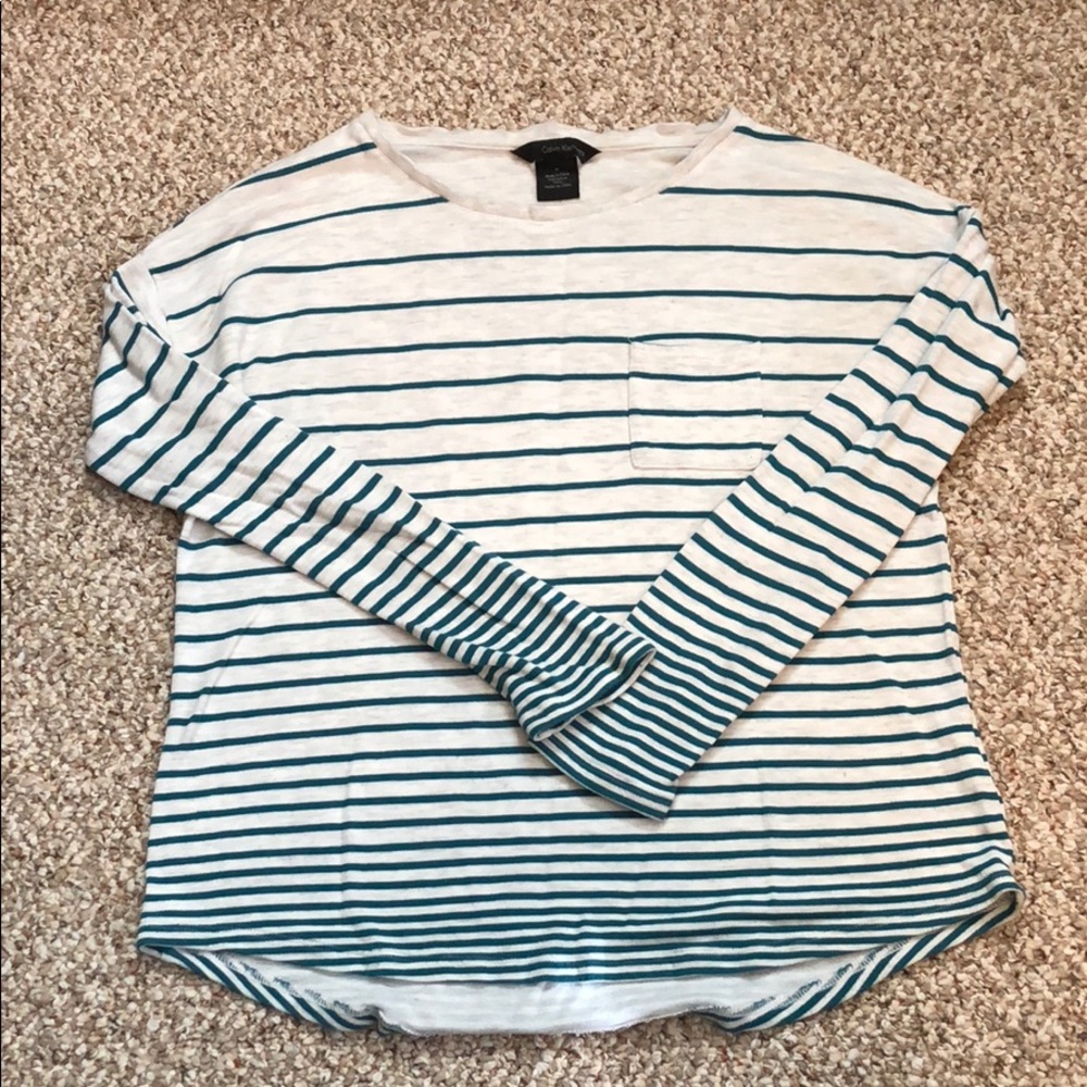 ⭐️Calvin Klein Sweater 5/25$ SALE!